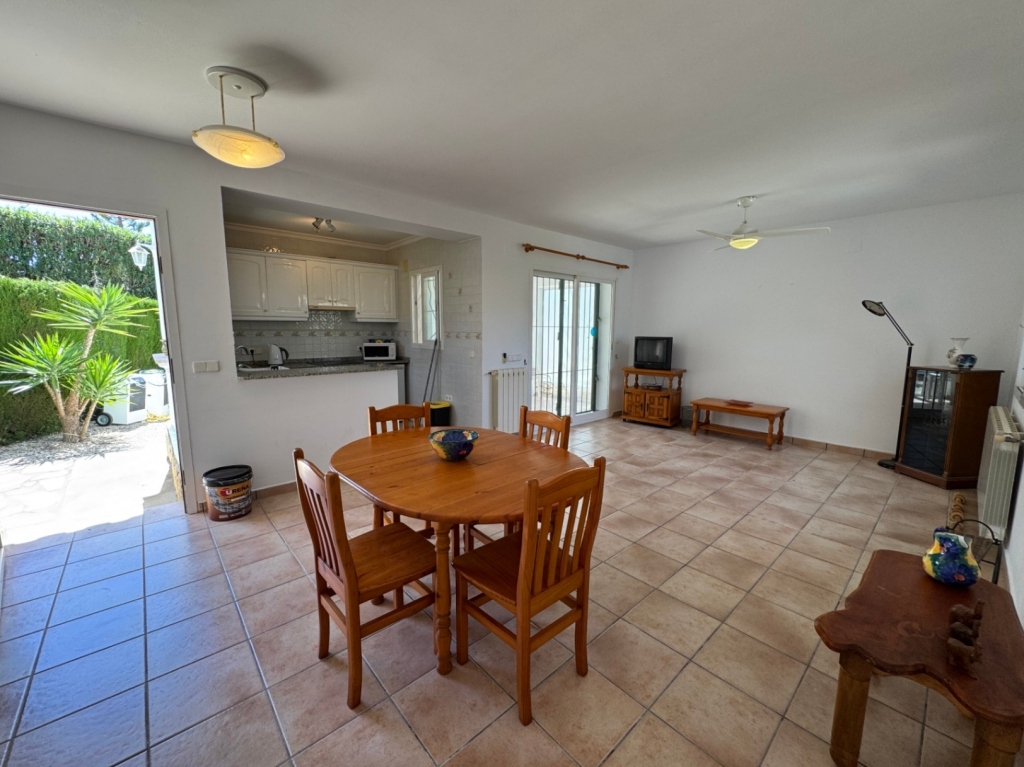 2 bed bungalow in Benitachell