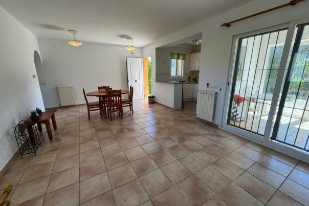 2 bed bungalow in Benitachell