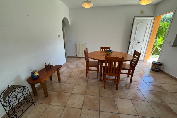 2 bed bungalow in Benitachell