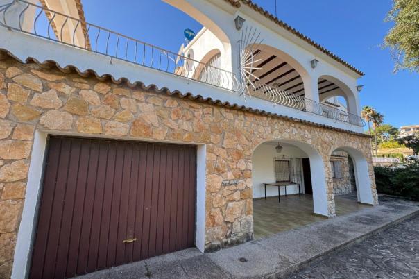 6 bed villa in Benissa