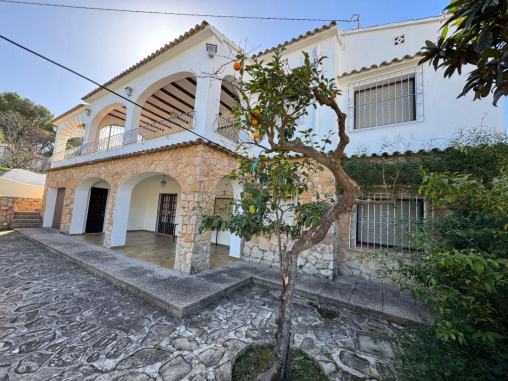 6 bed villa in Benissa