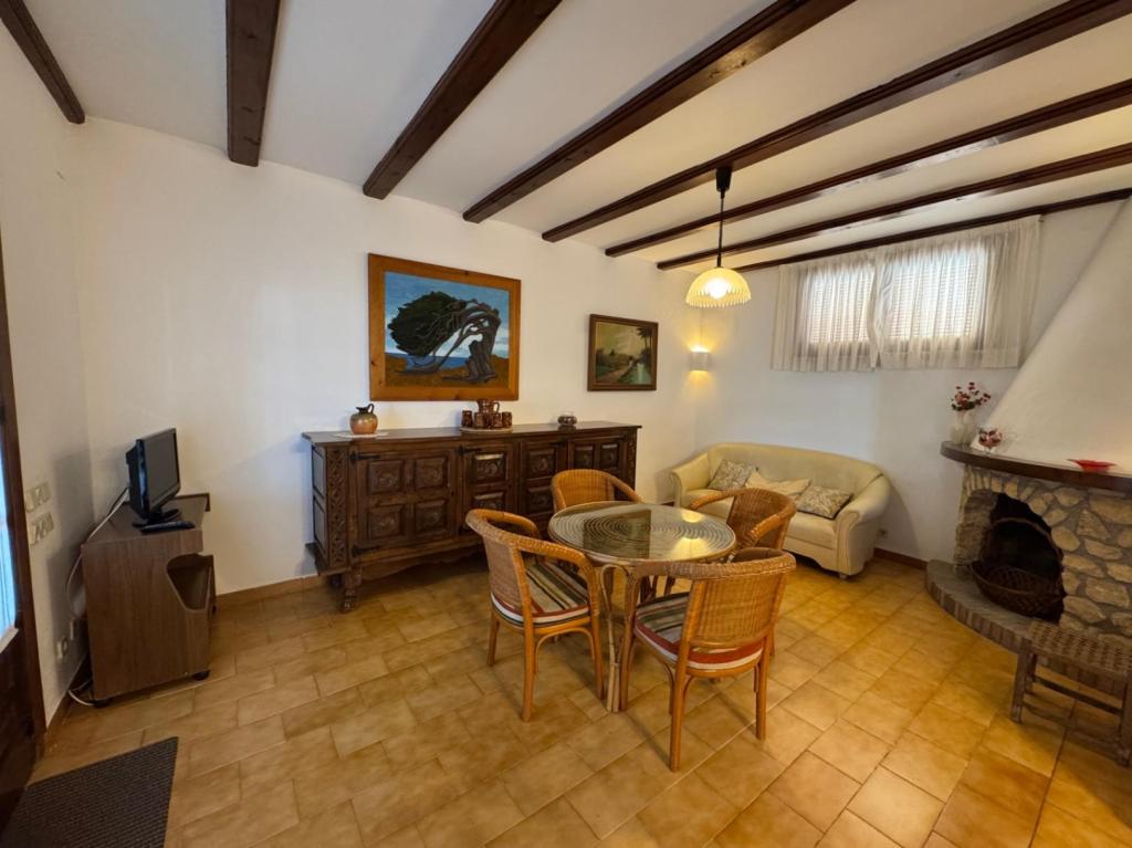 6 bed villa in Benissa