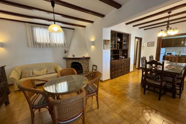 6 bed villa in Benissa