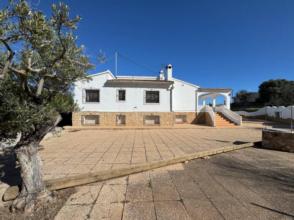 6 bed villa in Benissa