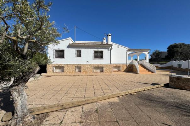 6 bed villa in Benissa