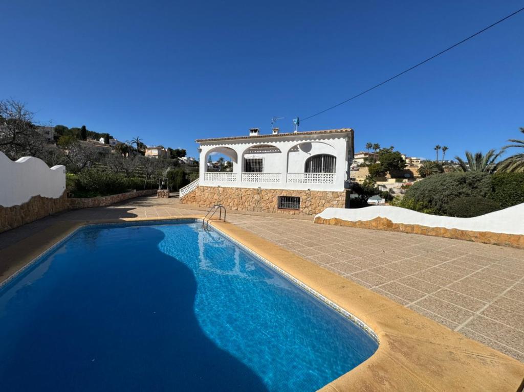 6 bed villa in Benissa