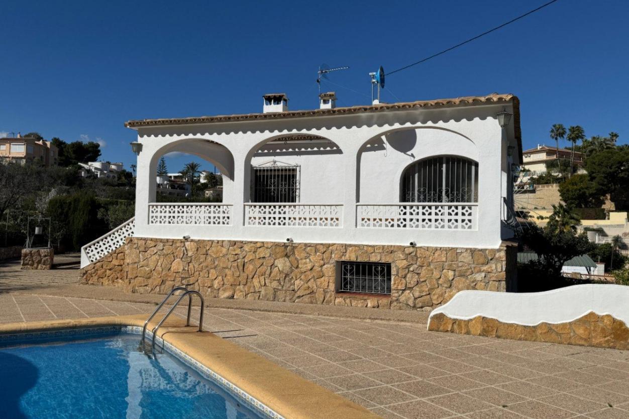 6 bed villa in Benissa