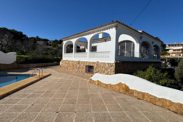 6 bed villa in Benissa