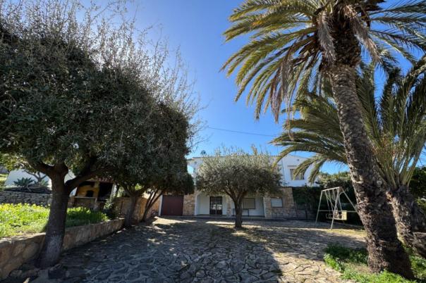 6 bed villa in Benissa