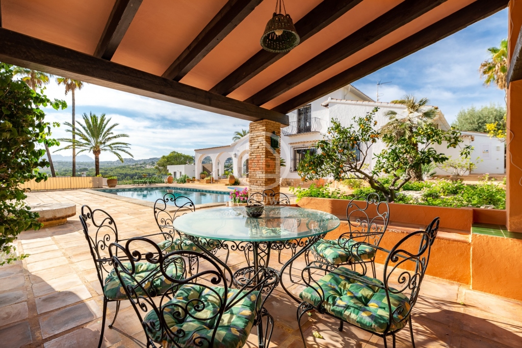5 bed villa in Benissa
