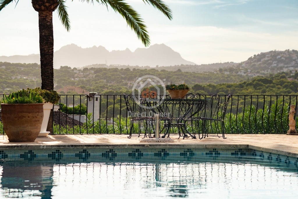 5 bed villa in Benissa