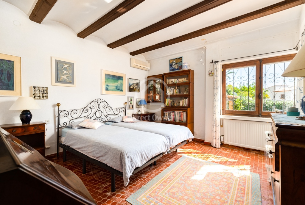 5 bed villa in Benissa