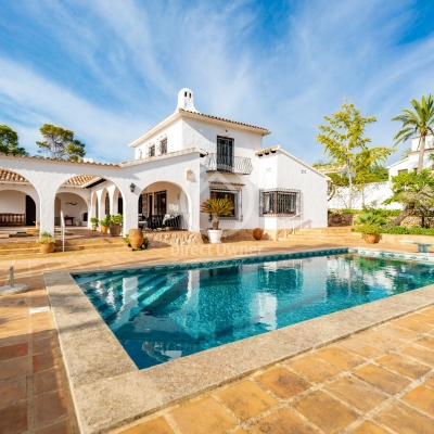 5 bed villa in Benissa