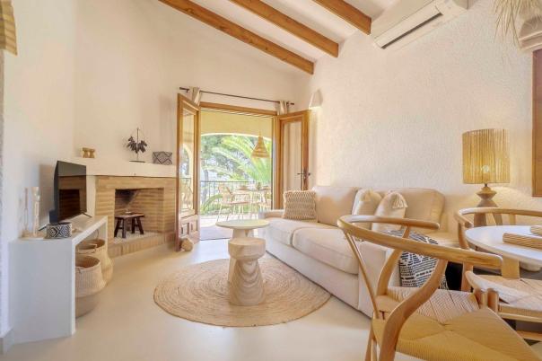 2 bed apartment in Moraira