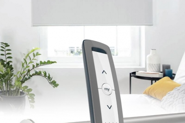 Choosing Motorised Blinds vs Traditional Blinds - Ideas for your home from Lotus Interiors