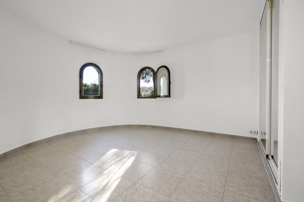 5 bed villa in Xàbia