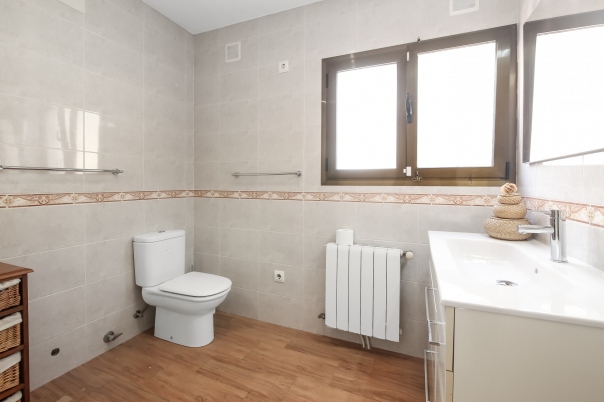 5 bed villa in Xàbia