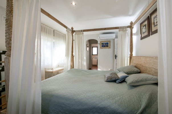 5 bed villa in Xàbia