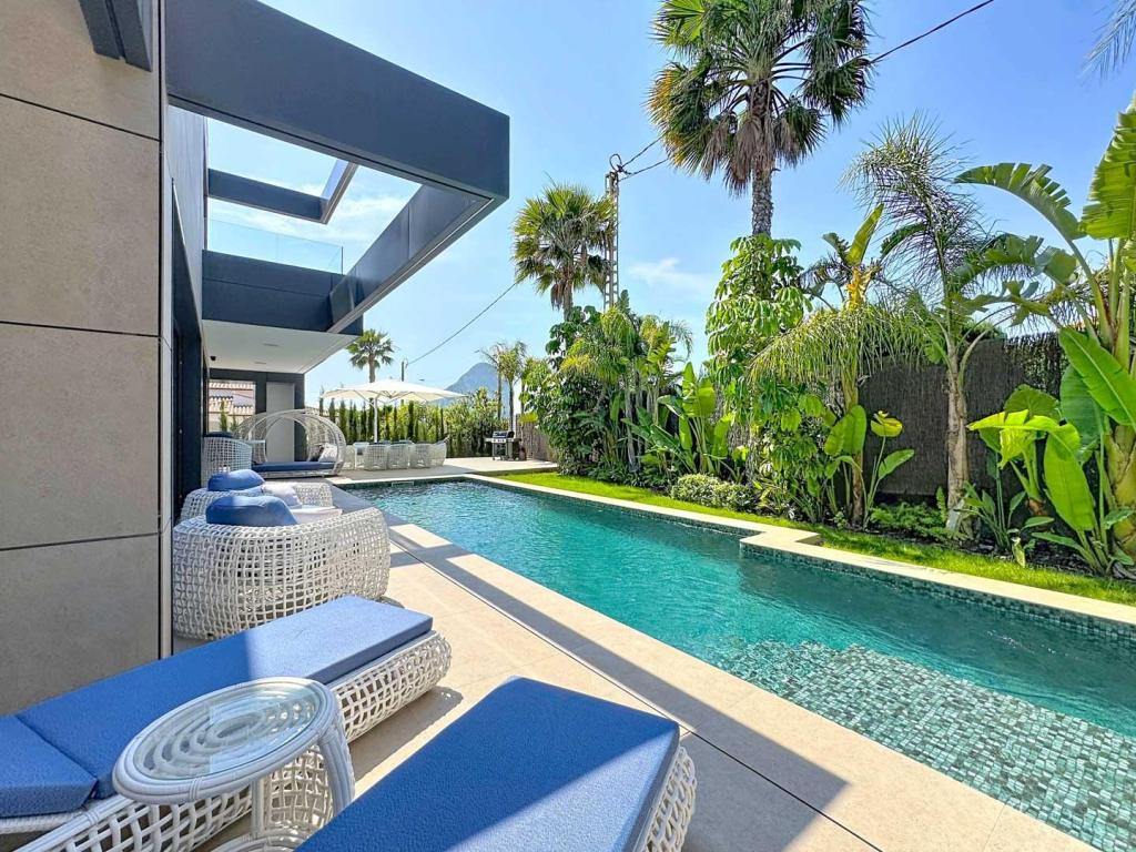 4 bed villa in Calpe