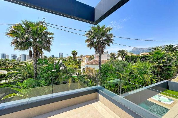 4 bed villa in Calpe