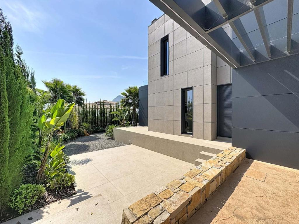 4 bed villa in Calpe