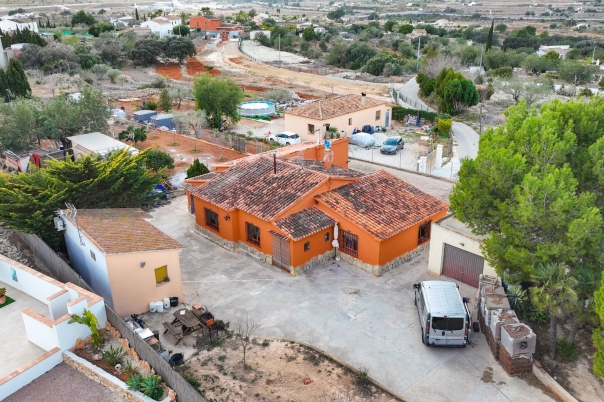 4 bed villa in Benissa