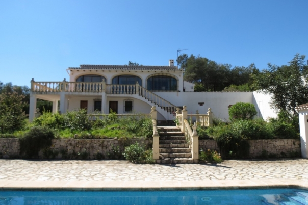 CB Property Sales - Estate Agents Moraira