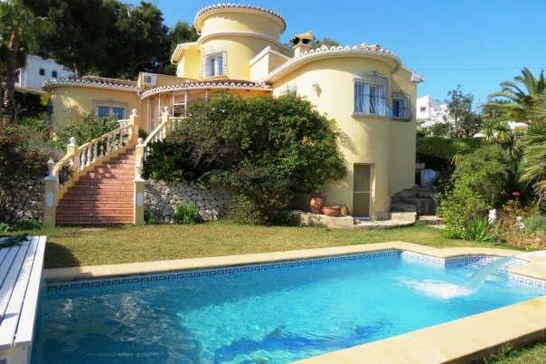 CB Property Sales - Estate Agents Moraira