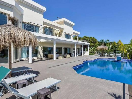 6 bed villas in Benissa