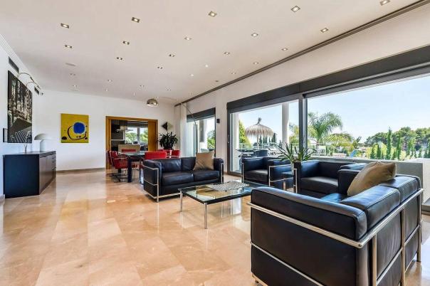 6 bed villas in Benissa