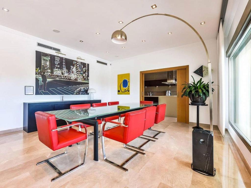 6 bed villas in Benissa