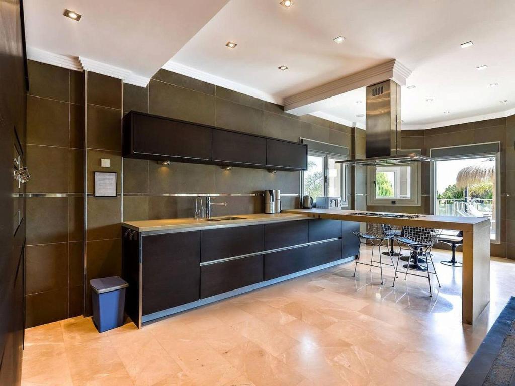 6 bed villas in Benissa