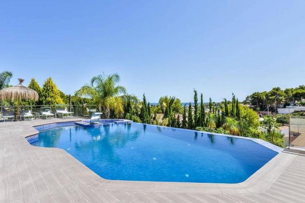 6 bed villas in Benissa