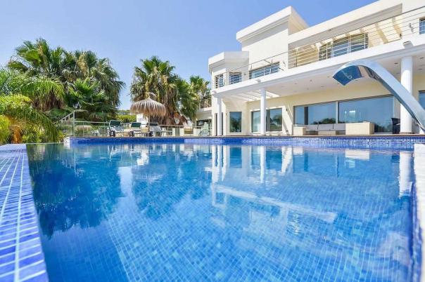6 bed villas in Benissa