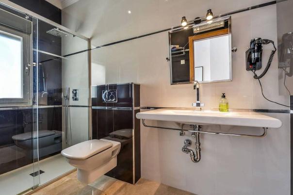 6 bed villas in Benissa