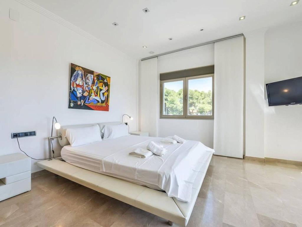 6 bed villas in Benissa
