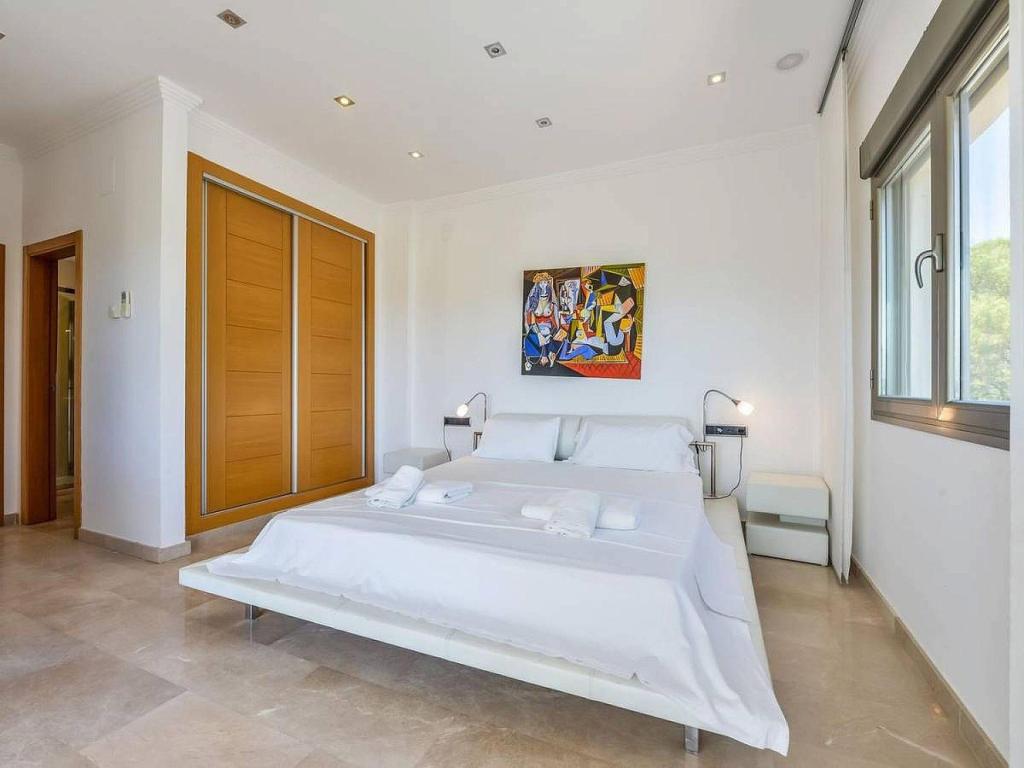 6 bed villas in Benissa