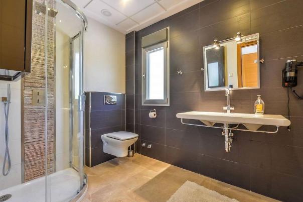 6 bed villas in Benissa