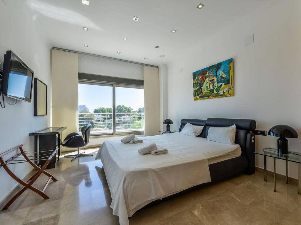 6 bed villas in Benissa