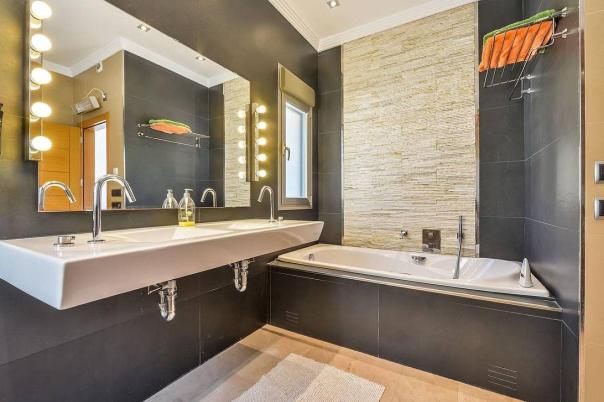 6 bed villas in Benissa