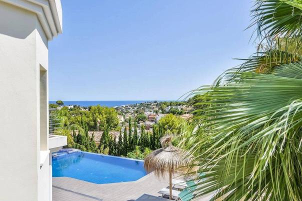 6 bed villas in Benissa