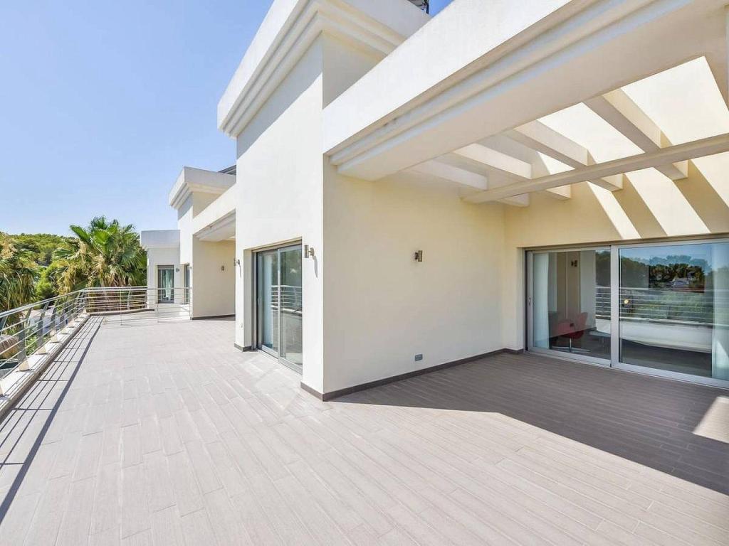 6 bed villas in Benissa