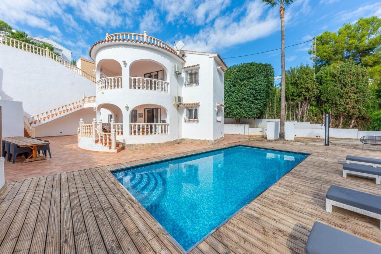 4 bed villas in Benissa