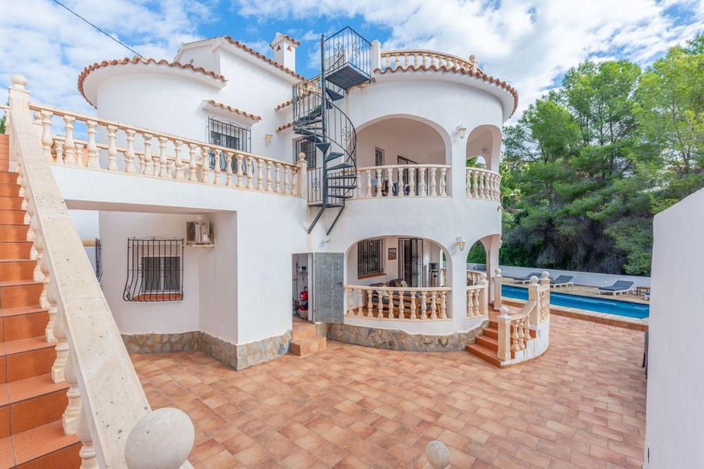 4 bed villas in Benissa