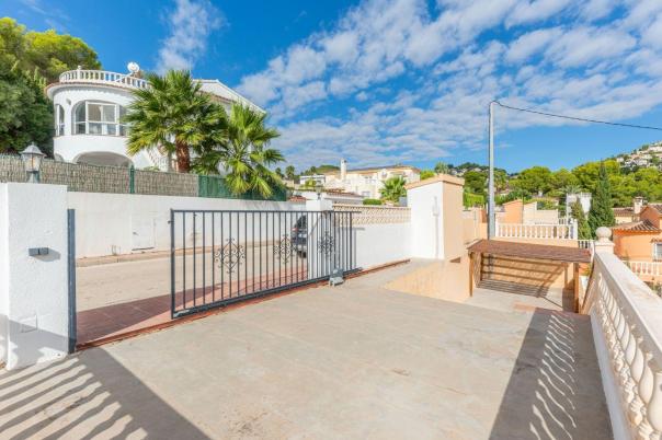 4 bed villas in Benissa