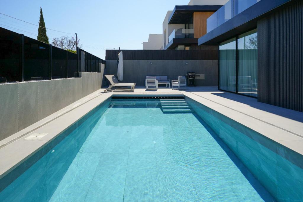 5 bed villa in Albir