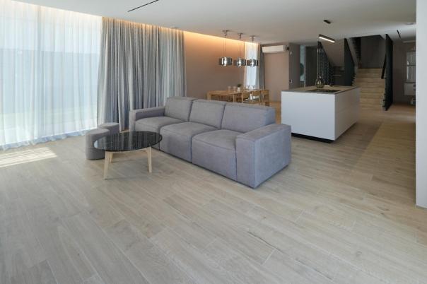 5 bed villa in Albir