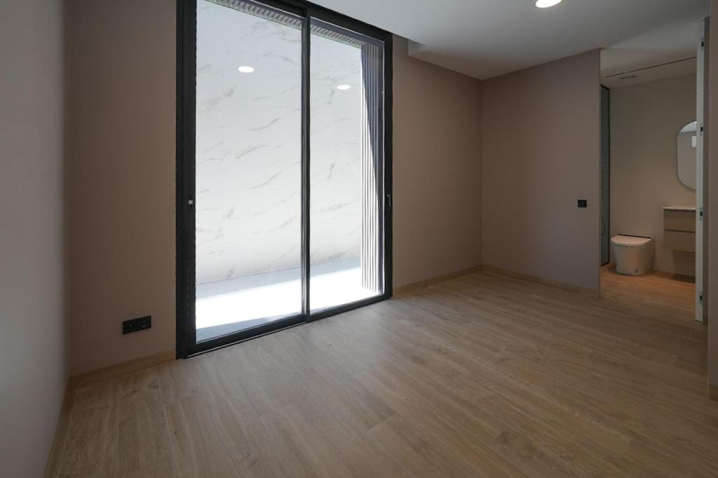 5 bed villa in Albir