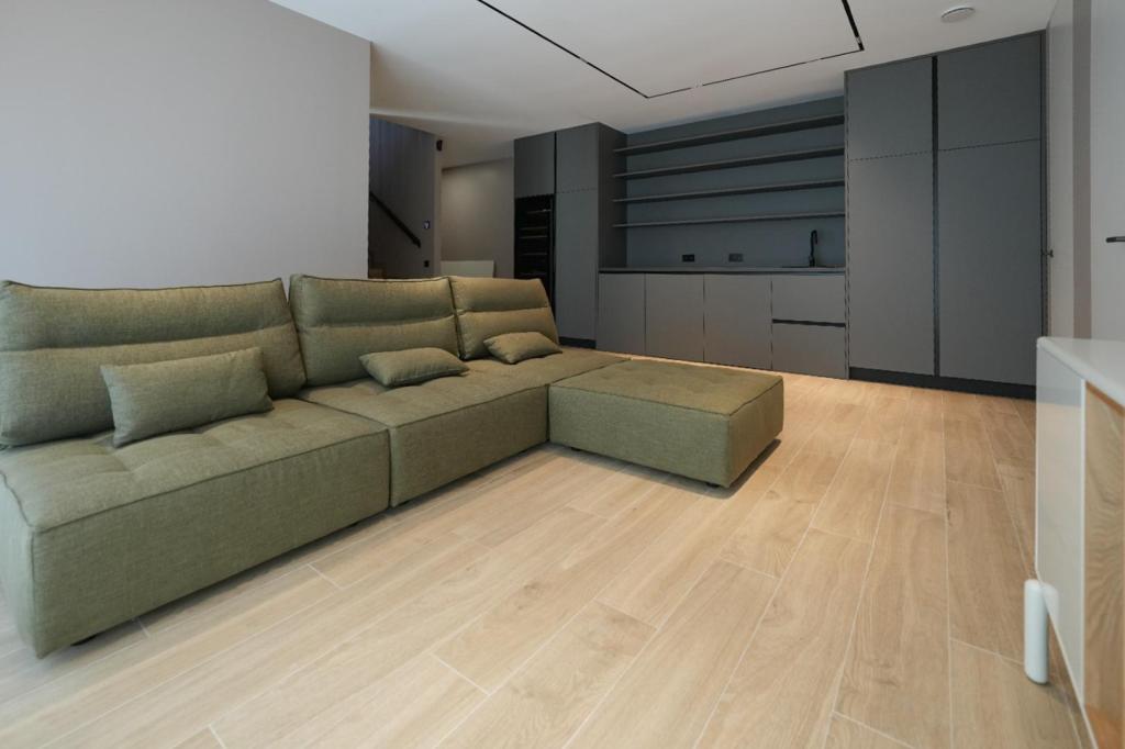 5 bed villa in Albir