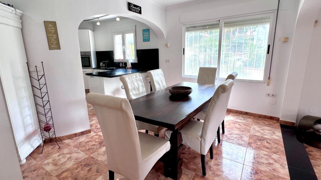 5 bed villa in Moraira